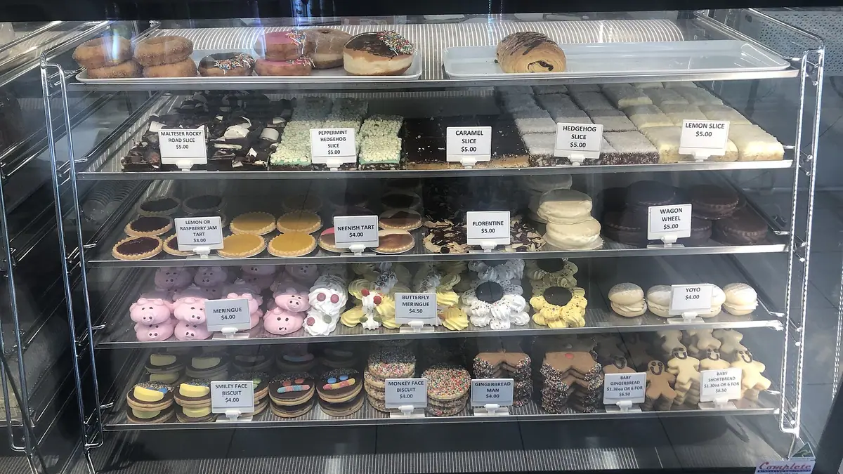 Greggs Bakery Outlet – bakery in Princes End, Tipton